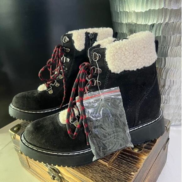 Madden Girl Kymber Black Faux Suede Boots in Black - Picture 2 of 12